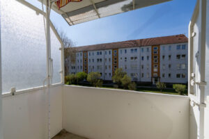 Balkon mit Markise